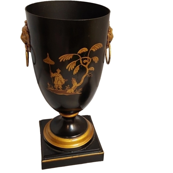 19 CENTURY TOLEWARE REGENCY PERIOD ITALIAN URNS - Picture 7 of 9